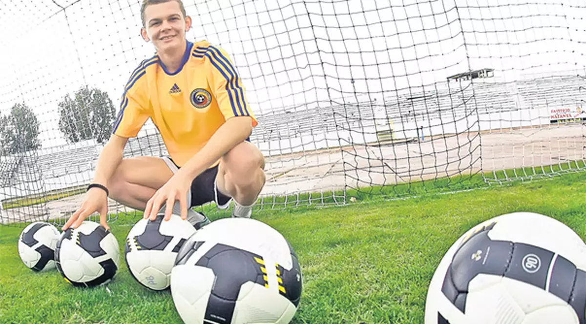 Naţionala-închisoare!