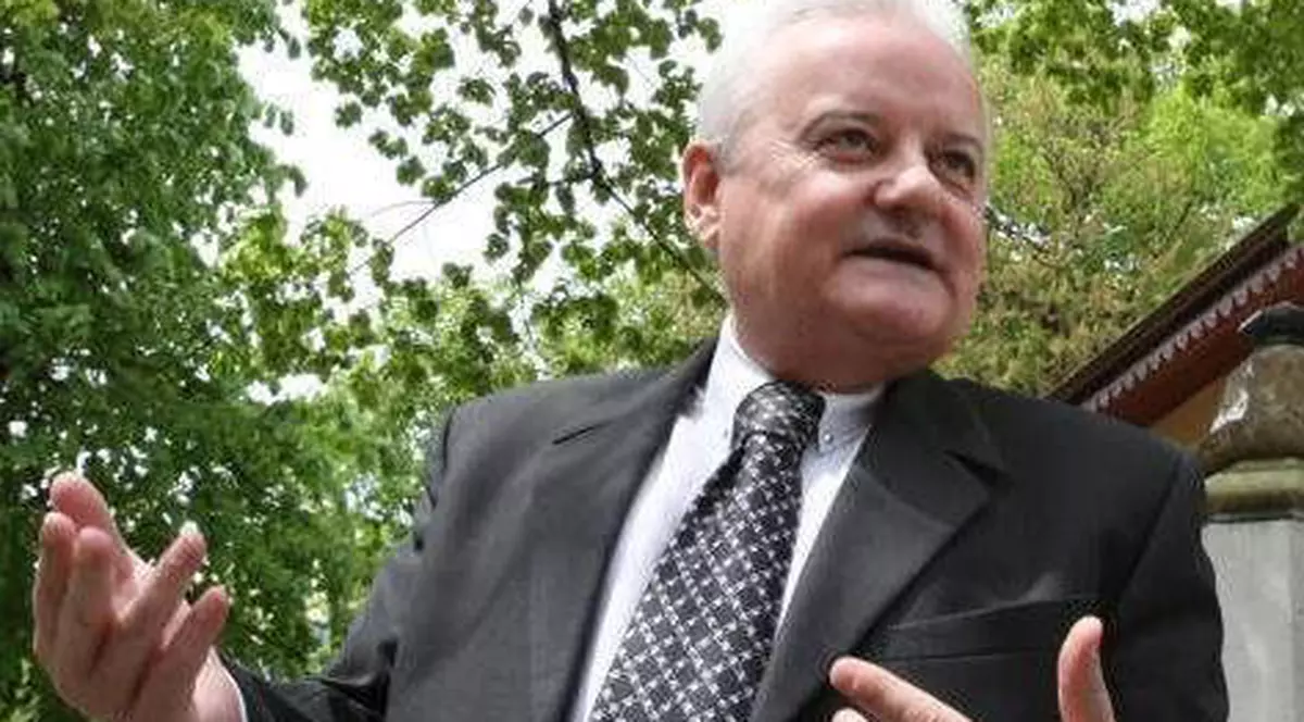 Irinel Columbeanu: ”Îmi doresc fericire, însă nu îi doresc același lucru și Monicăi!”