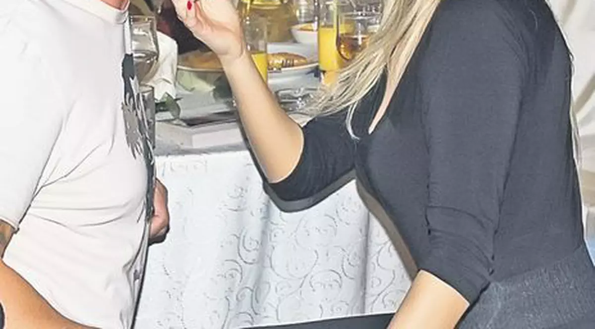 Simona Sensual se ţine tare: "Nu-l mai vreau pe Maharu! L-am refuzat"