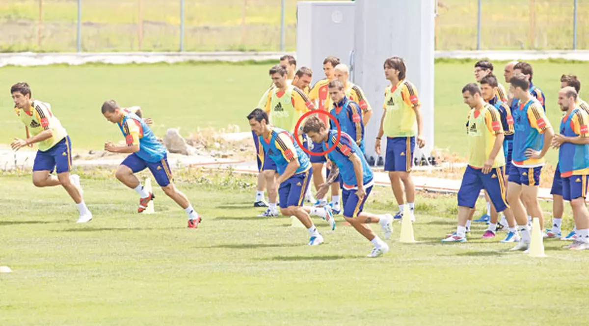 Ultimul start: dacă nu învingem vineri Bosnia, ne putem lua adio de la Euro 2012