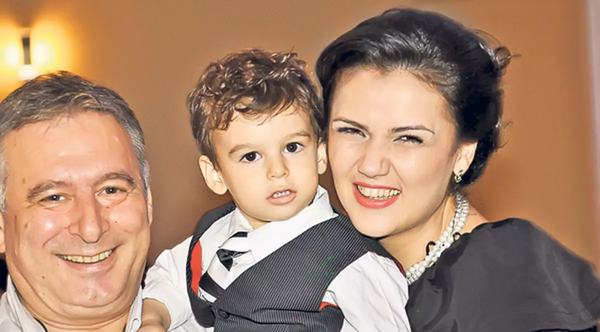 Foto | Curcan nou, cadou pentru fiul lui Mădălin Voicu