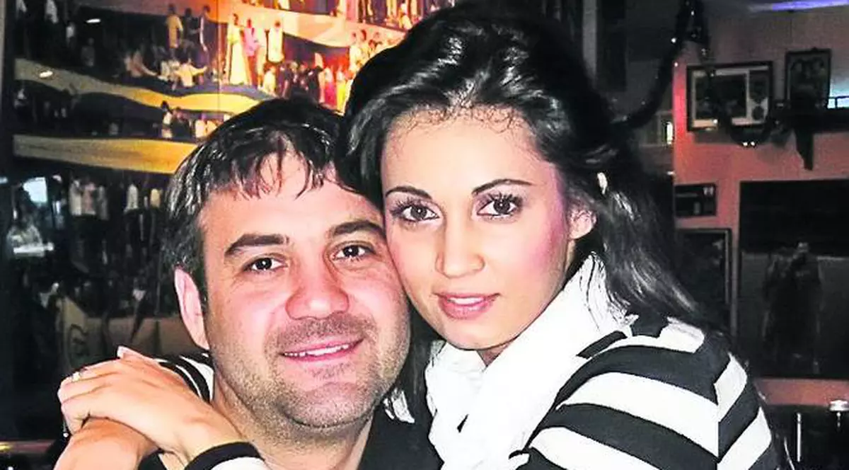 Nicoleta Luciu: "Dacă e fată se va numi Kim, dacă e băiat, Kevin"