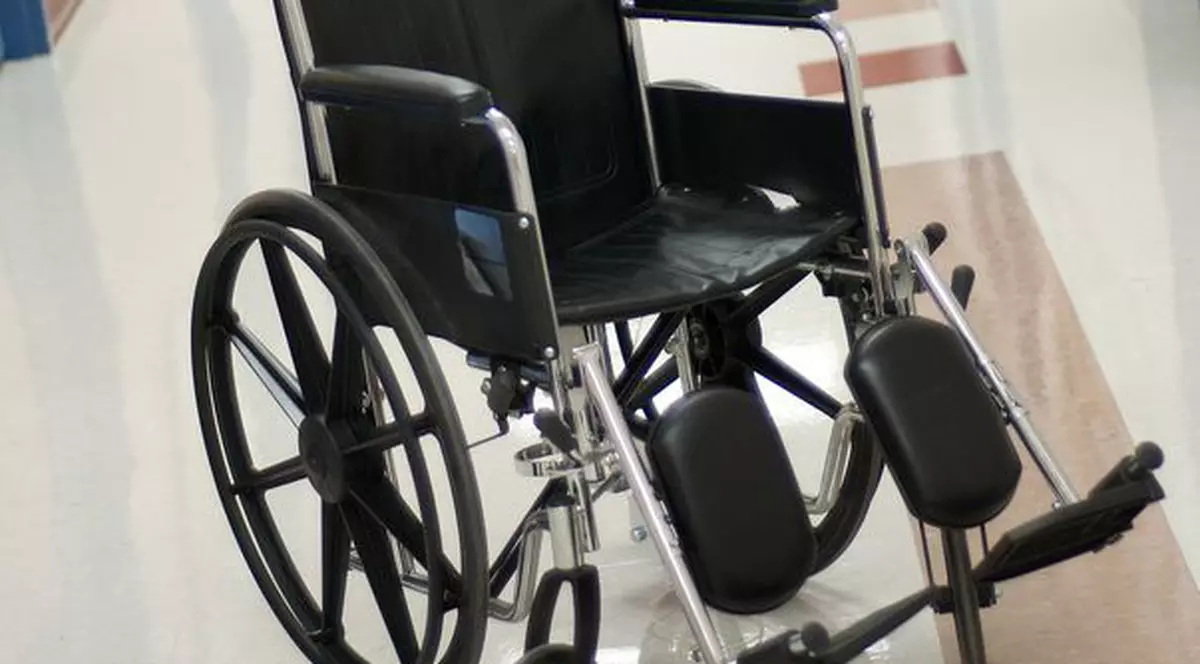 Uluitor! Pacienții de la Spitalul Județean Sibiu, legați de pat din cauza lipsei de personal