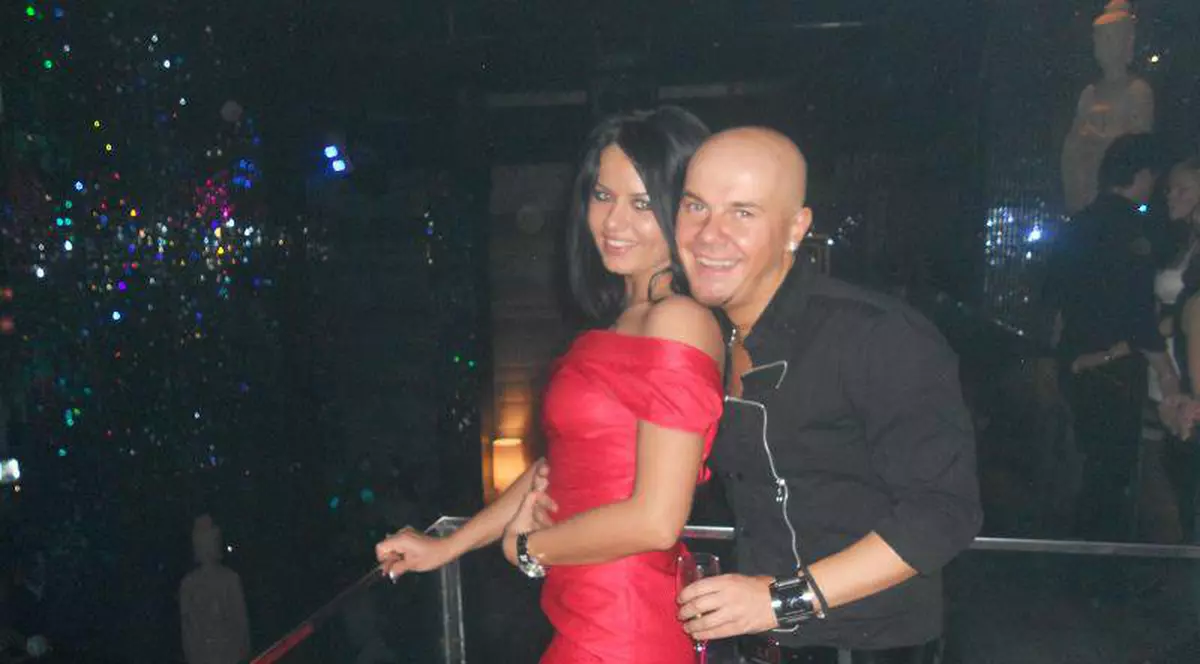 Morris se însoară cu Roxana Ionescu