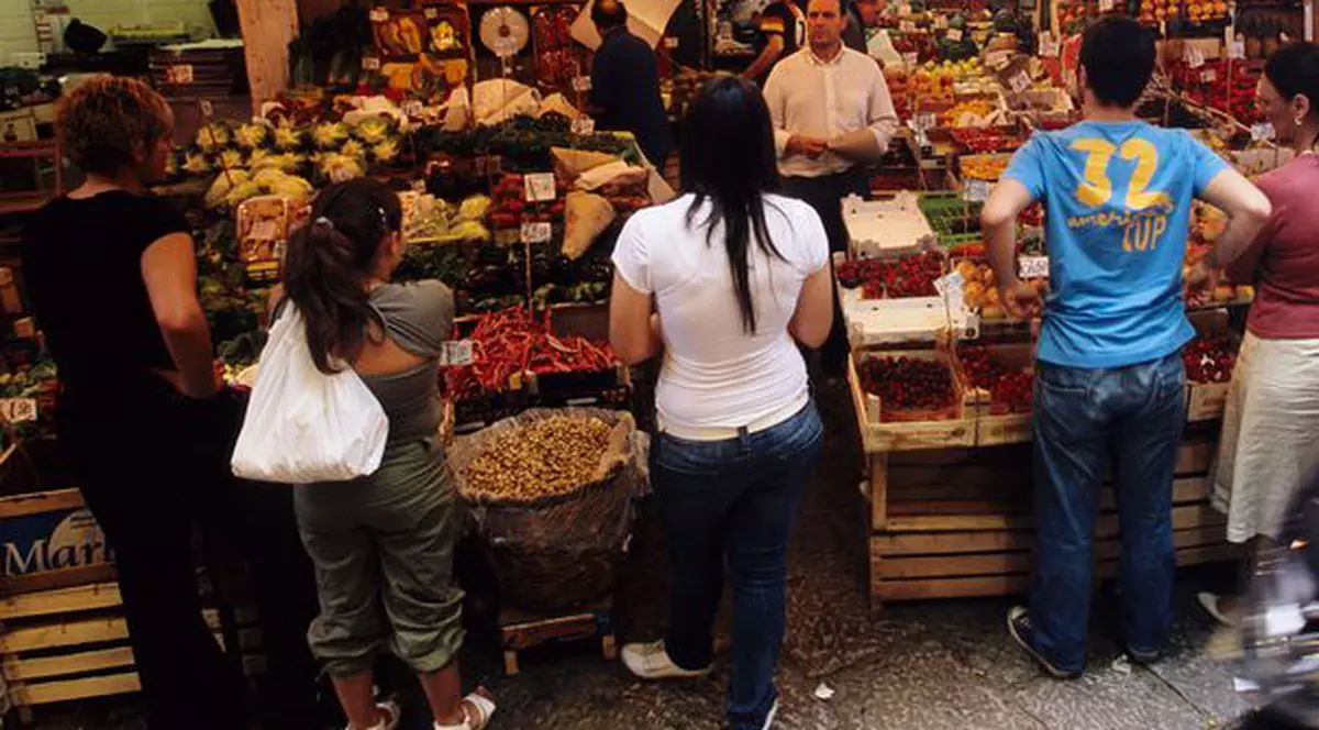 Taxele la raft impuse fermierilor au rămas dar sub alte nume