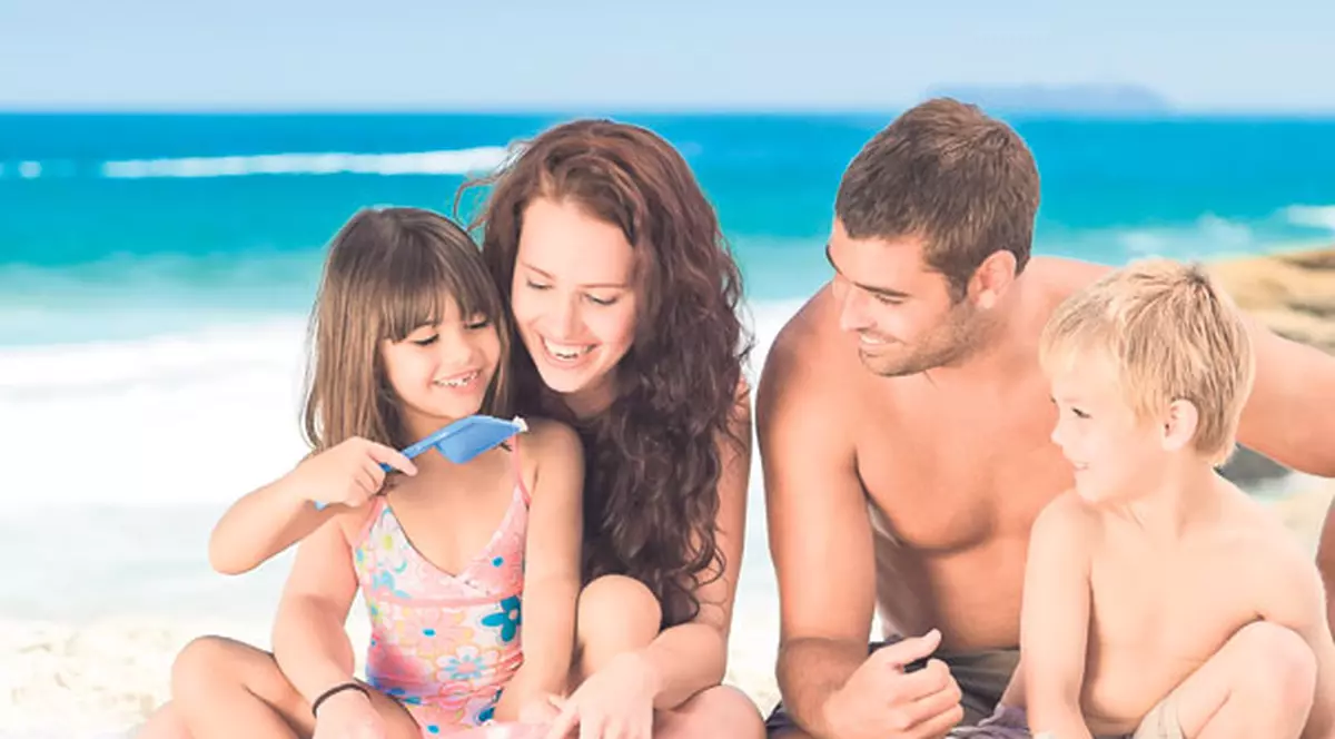 Când e bine să plecăm în vacanţă? Elena Bunescu, astrologul Libertăţii, ne spune care e perioada ideală pentru fiecare zodie