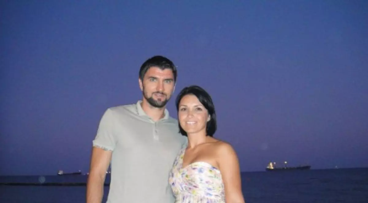 Mihalcea o ţine din petrecere în petrecere