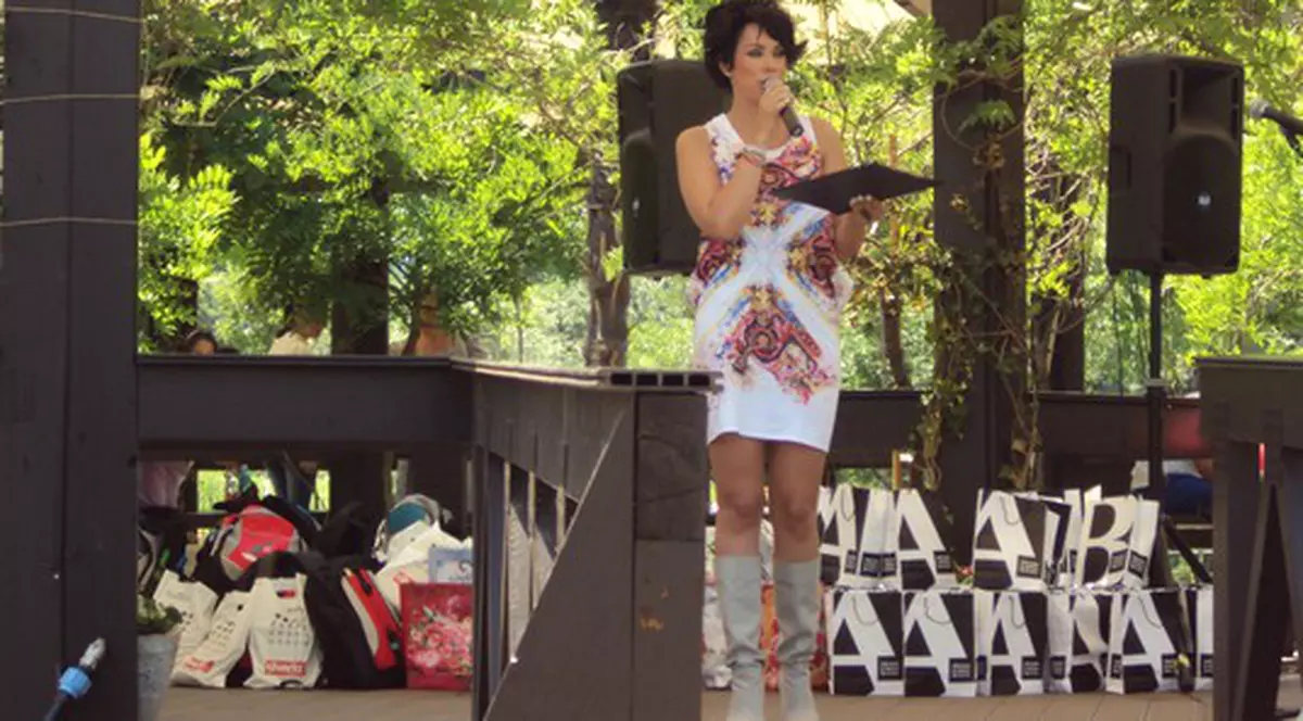 Foto | Fotbaliştii s-au aliat cu vedetele din showbiz. Iată în ce scop!