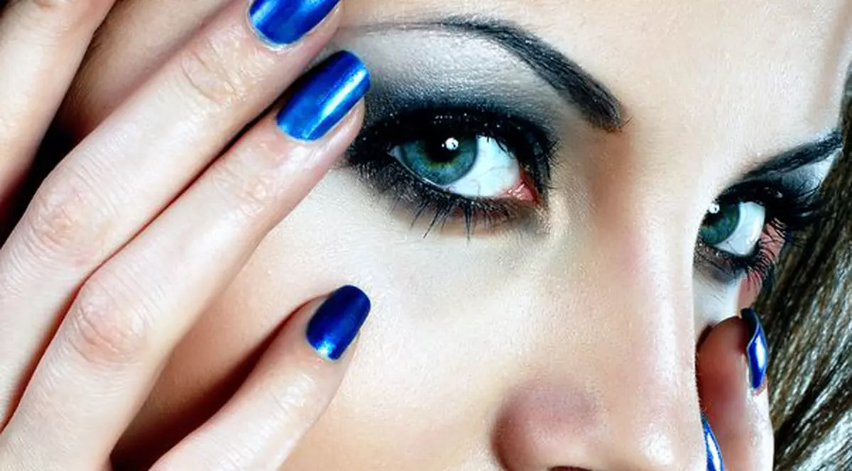 Foto | Cum îţi faci manichiura vara asta