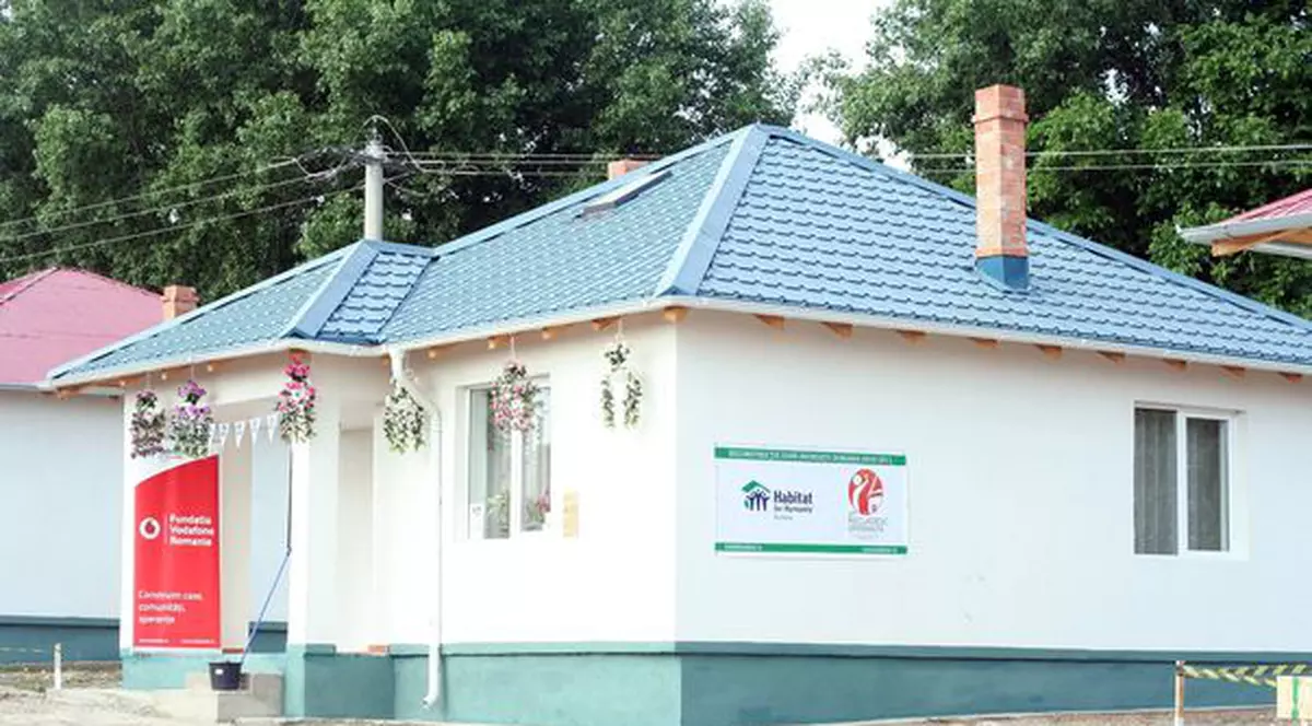 Treizeci de case şi o şcoală nouă pentru victimele inundaţiilor din Dorohoi 