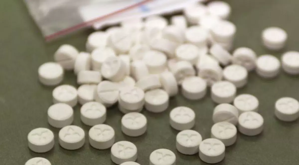 Traficanți prinși cu 1.317 pastile de ecstasy