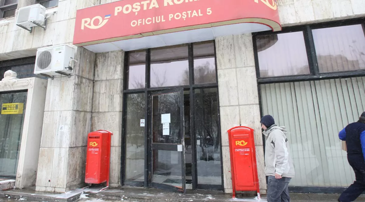 Un poştaş a băgat în buzunar pensiile morţilor timp de 11 ani