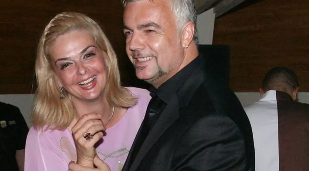 Iuliana Marciuc: "Aș mai vrea un copil, dar vârsta nu-mi permite"