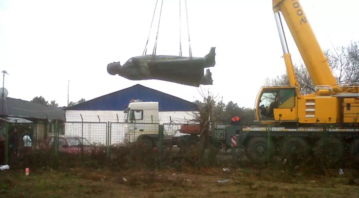 O asistentă de la Universitatea de Arte vrea să facă Muzeul Statuilor Comuniste