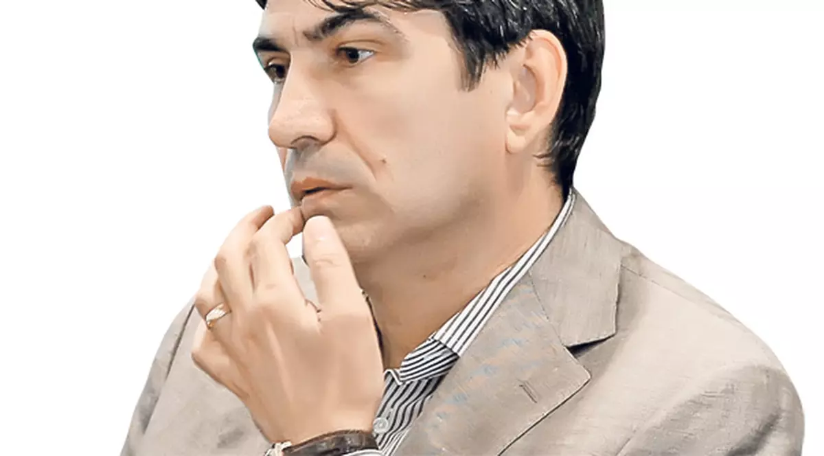 Piţurcă, ai albit!