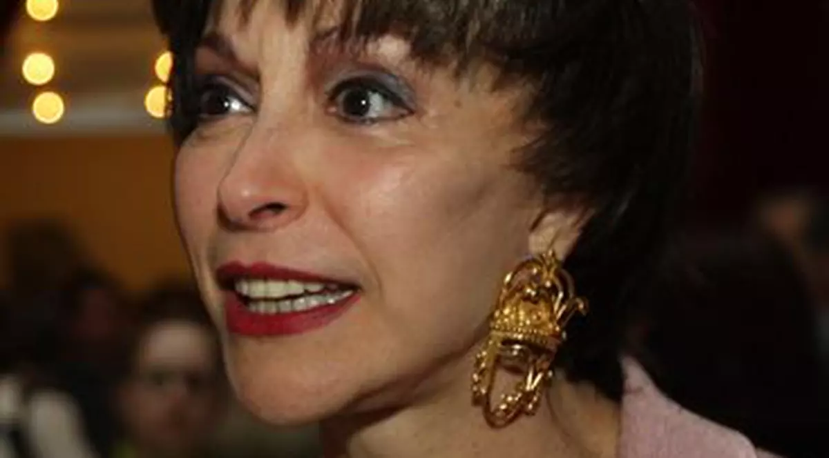 Prinţesa Lia şi Nadia Comaneci, în ţinute Cătălin Botezatu la nunta Prinţului Albert de Monaco