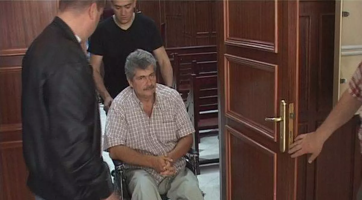 Vîntu şi Popa s-au văzut după 11 ani