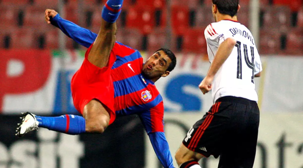 Bănel Nicoliţă nu mai are chef de Steaua