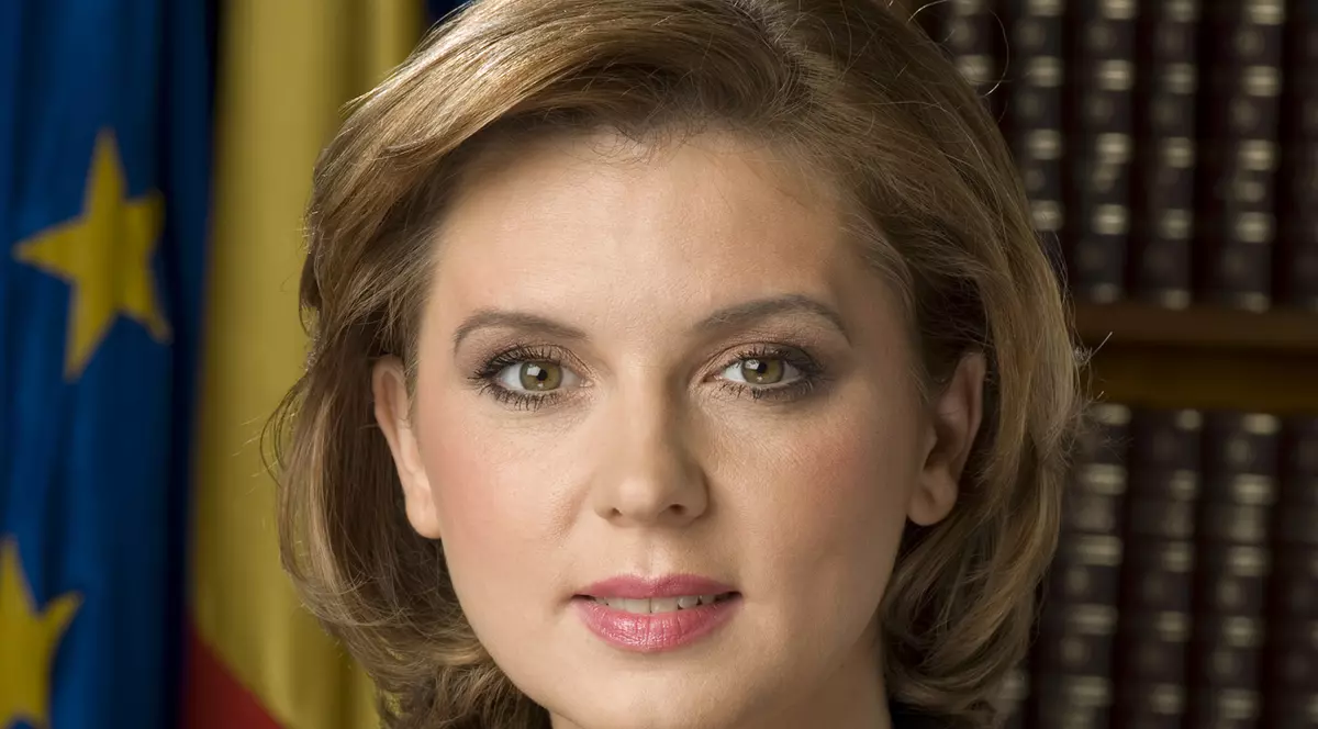 Roberta Anastase vrea "Avocatul copilului"