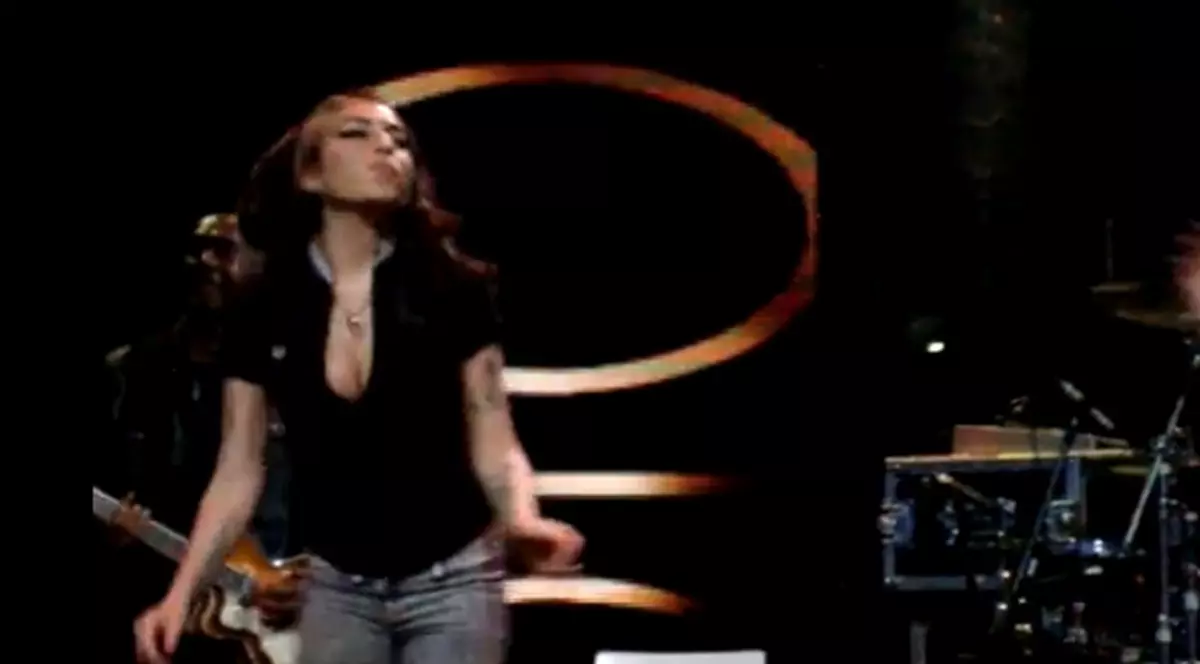 Află când și-a ”cumpărat” moartea Amy Winehouse