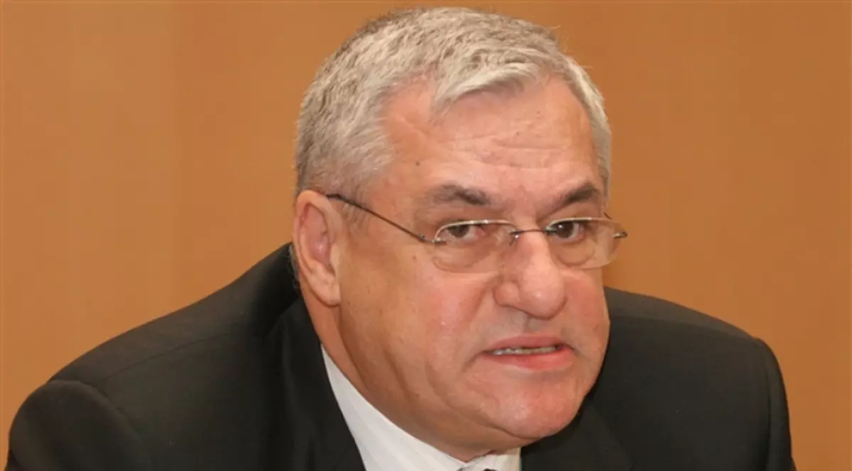 Fostul ministru Dan Ioan Popescu, la DIICOT în dosarul Rompetrol II