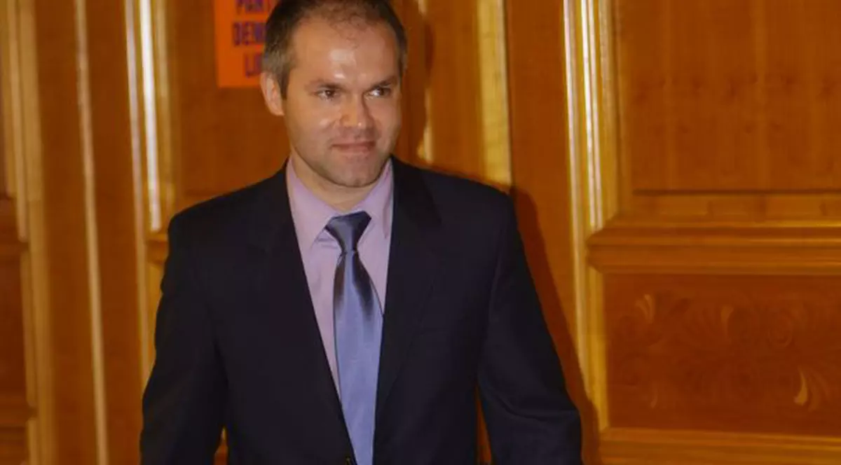 Daniel Funeriu susține că a luat Bac-ul din prima sesiune
