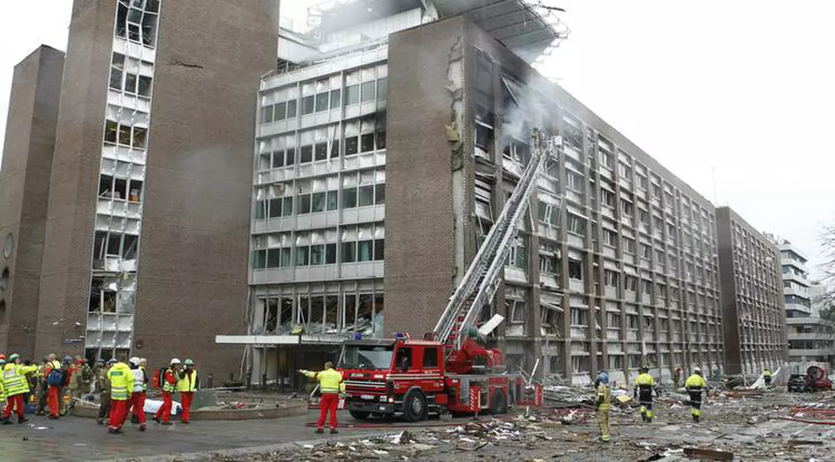 Update: Bilanţul atacurilor de la Oslo a ajuns la 92 de morţi. Un suspect a fost arestat