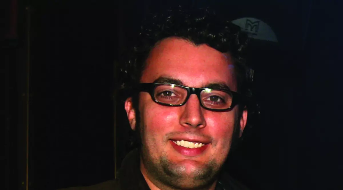 Liberty Parade pentru prima oară  transmis live de o televiziune-Music Channel