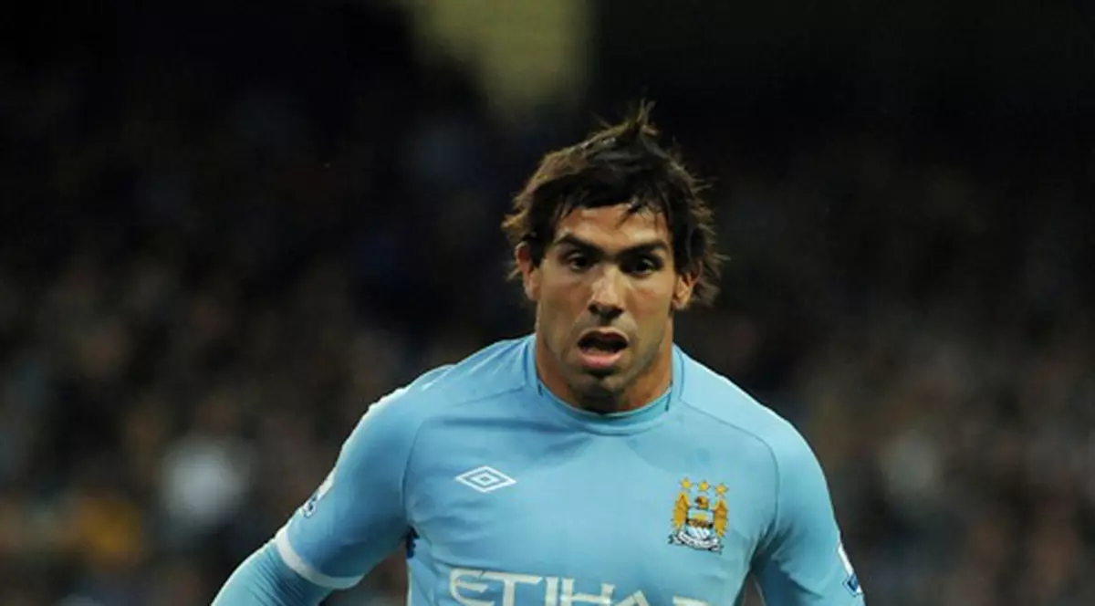 FC Barcelona îl vrea pe Sanchez, Real Madrid râvneşte la Tevez