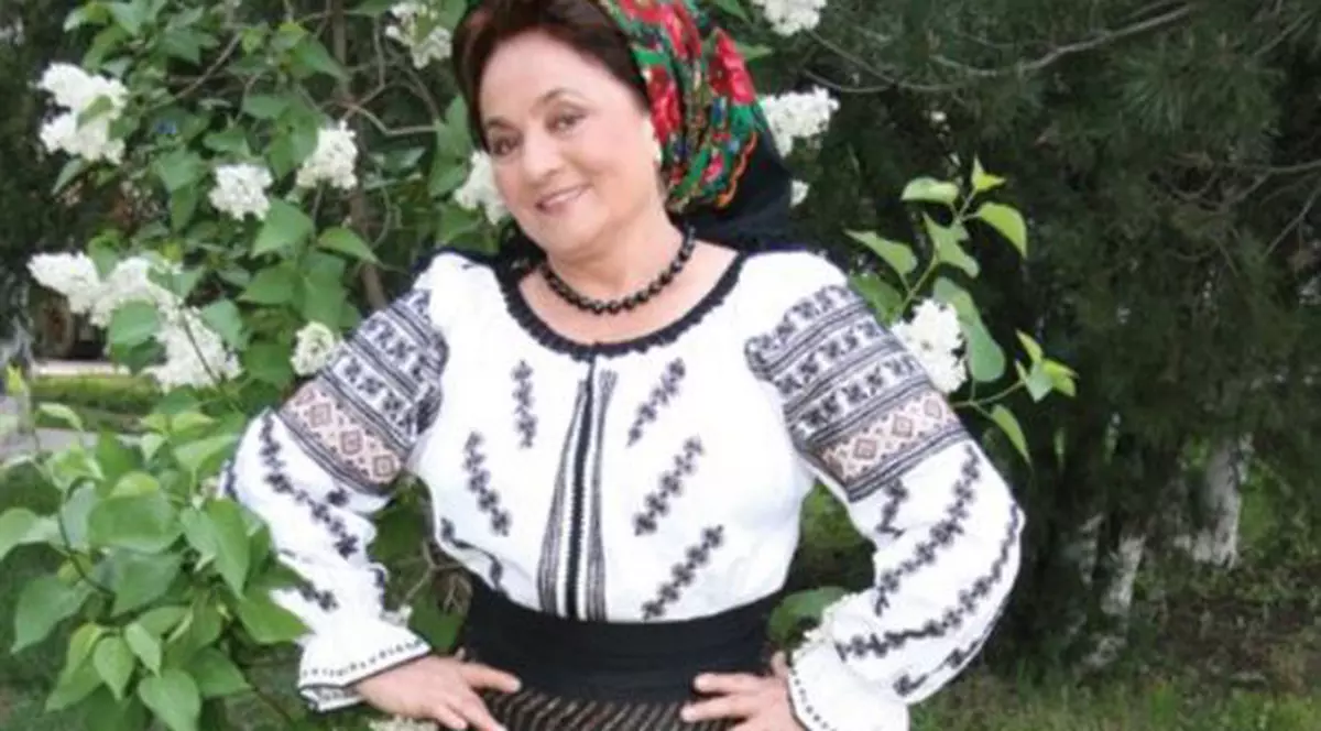 EXCLUSIV/ Inspirată de Sofia Vicoveanca, Laura Lavric își schimbă numele de scenă
