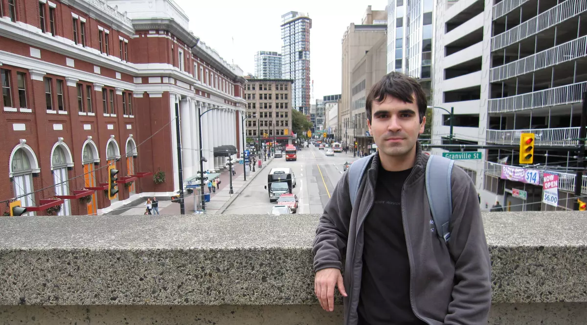 Iată povestea românului vânat de Microsoft şi Facebook