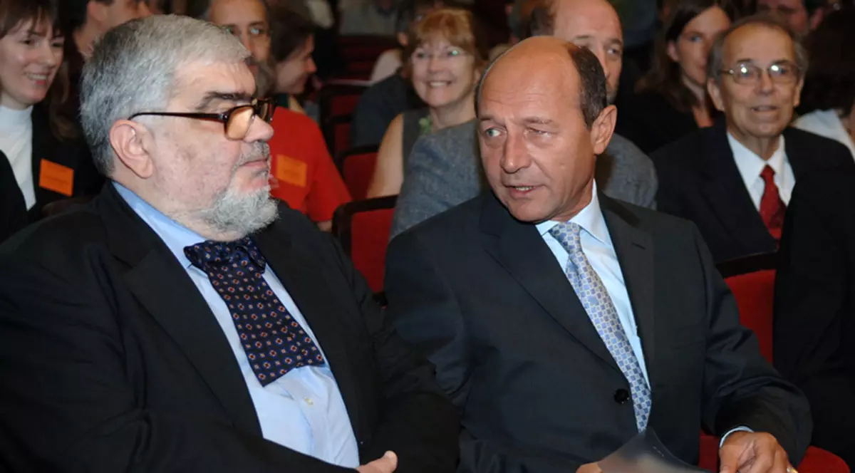 Pleșu îl atacă dur pe Băsescu: ”Nu are respect față de oamenii de carte”