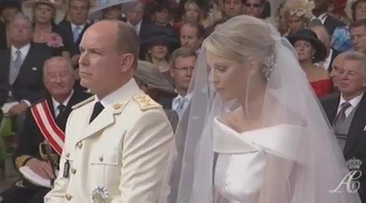 Prinţesa Charlene a încercat de 3 ori să fugă din Monaco. Află ce i s-a propus ca să rămână!