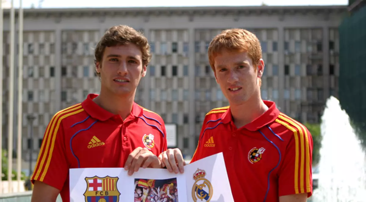 Jucătorii de la Barcelona şi cei de la Real Madrid şi-au dat mâna pentru a câştiga Europeanul U19 din România