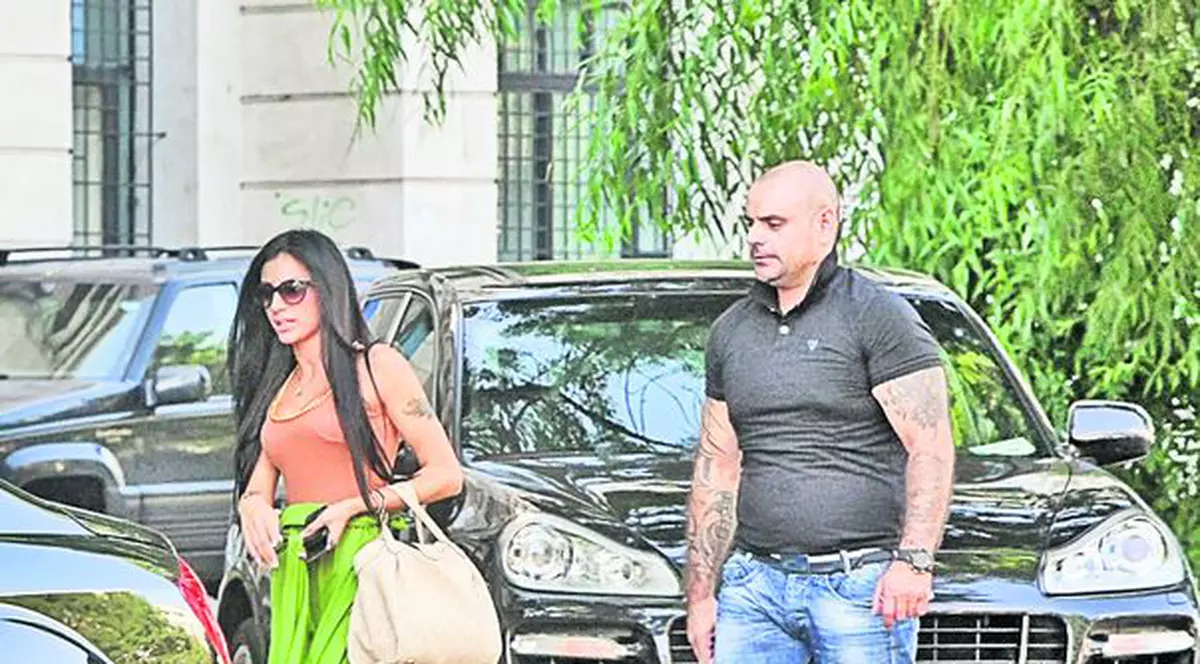 Milionara Beatrice Tican s-a îndrăgostit de un tip plin de bani