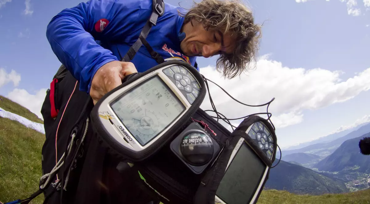Toma Coconea a ieşit pe locul doi în cea mai dură competiţie din lume X-Alps