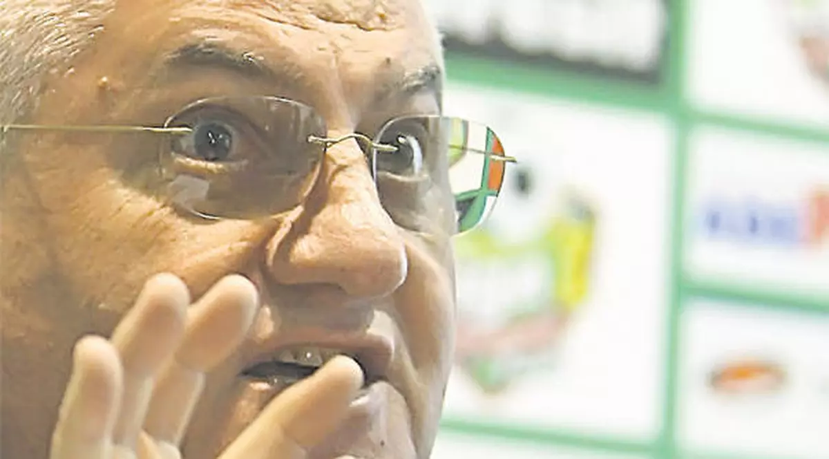 Dumitru Dragomir, despre Vladimir Cohn: ”Ce să vorbesc eu cu proasta satului?”