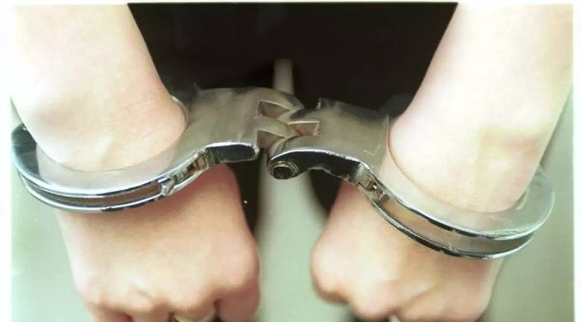 Preşedintele unui C.A.R. din Braşov, trimis în judecată pentru înşelarea a 410 persoane