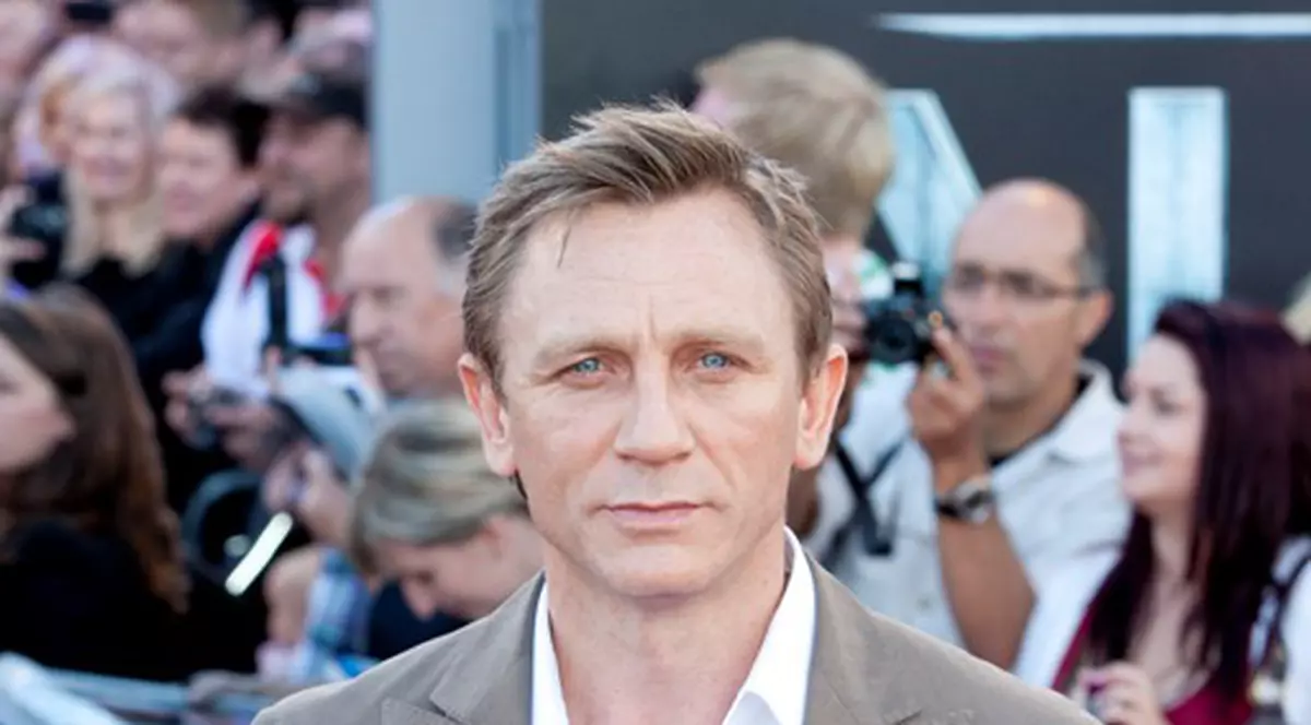 Daniel Craig crede că există extratereştri  