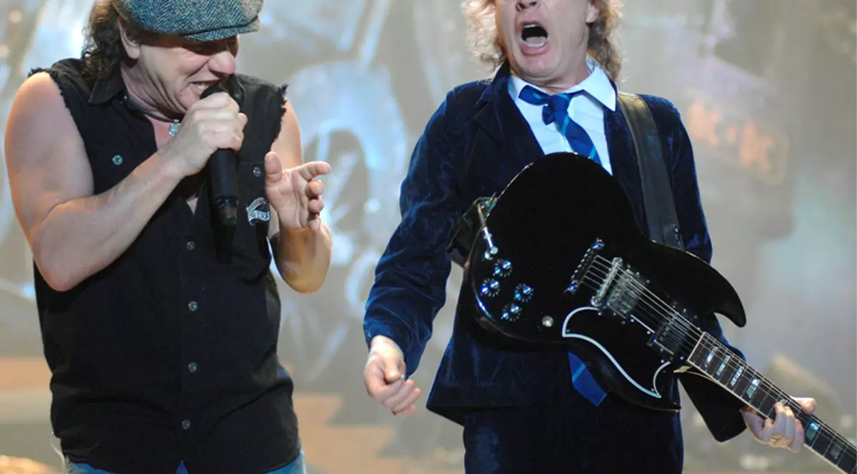Rockerii de la AC/DC îşi lansează propria gamă de vinuri