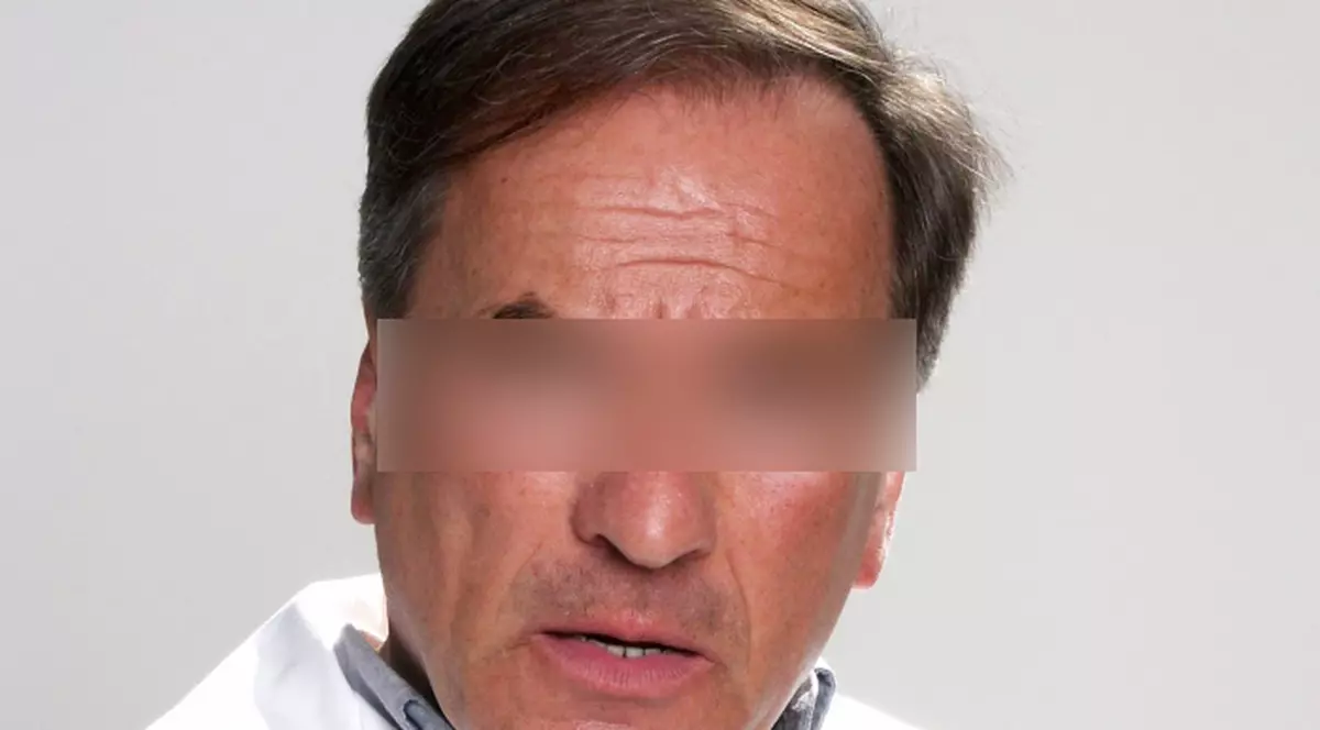 Un medic testa medicamente pe pacientele sale şi efectua operaţii fără a avea studiile necesare