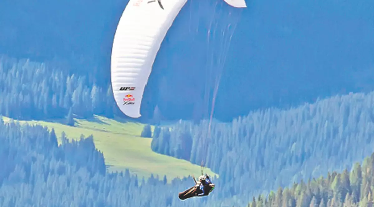 Toma Coconea , Superman din Petroşani