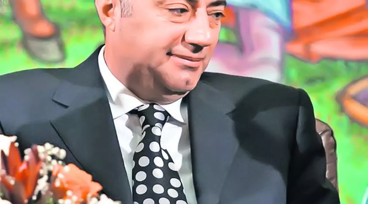 Solomon îl atacă pe prietenul Marcel Pavel, pentru că a greşit Imnul României: «Să-i fie ruşine. Nu-l mai chem să cânte»
