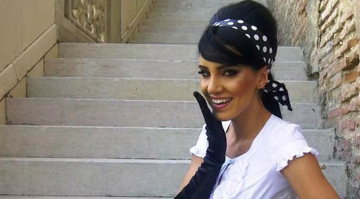 Exclusiv | Adelina Pestriţu despre relaţia cu Gabi Bădălău: "Sunt tânără şi singură, iar el e un bărbat fără obligaţii"