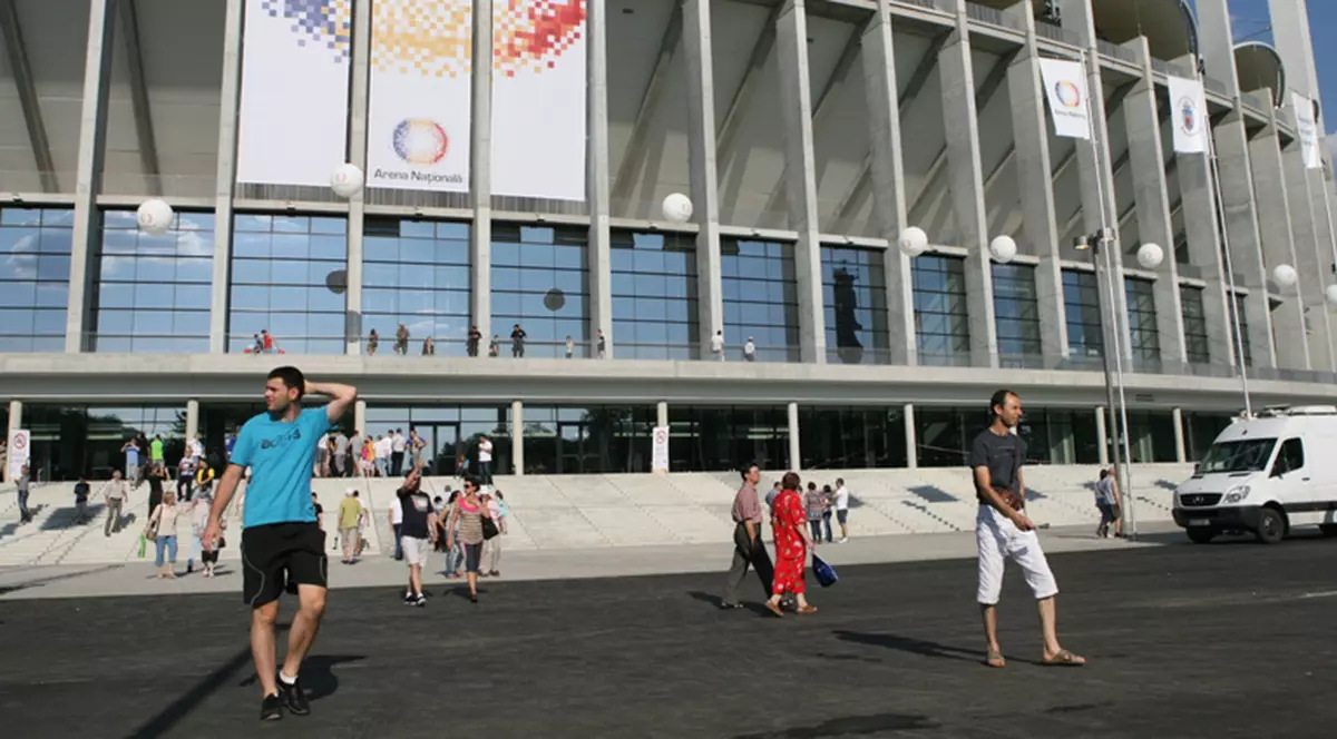 Alianţă bişniţari - casieri la Naţional Arena?