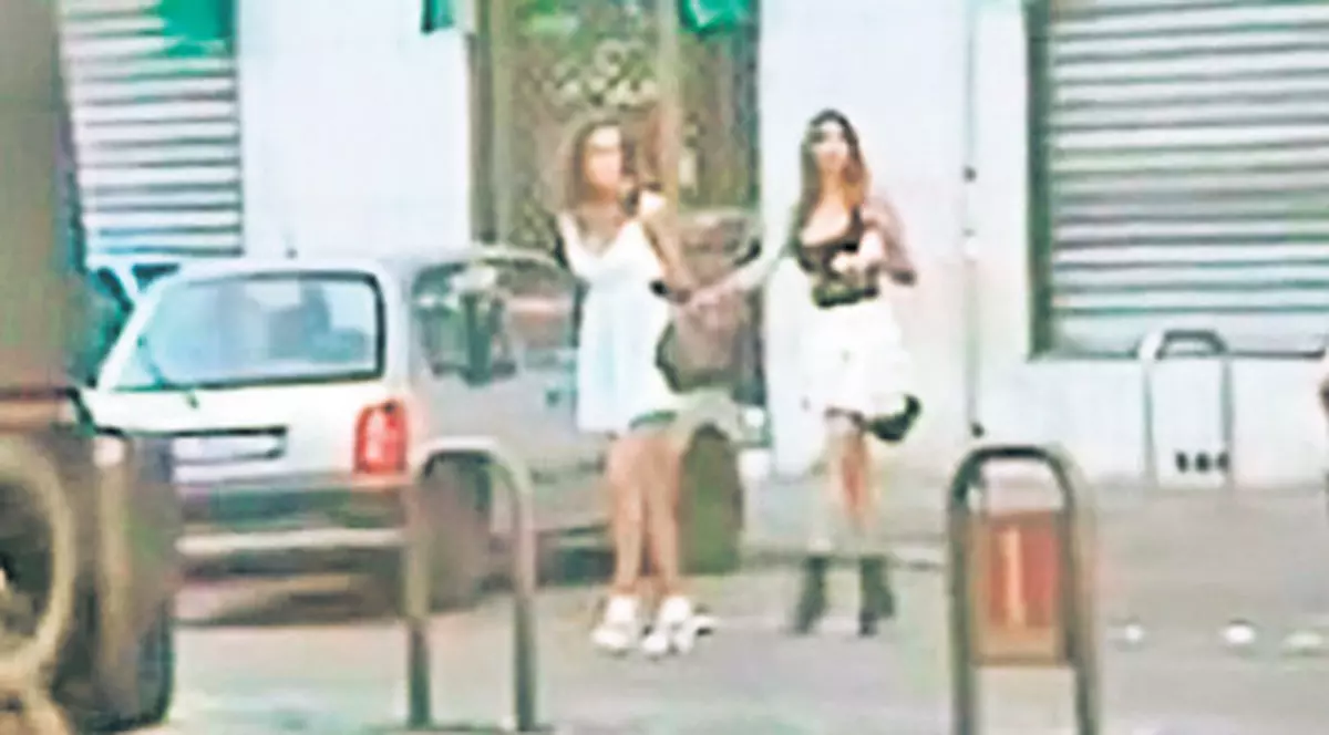 Biata Florina! Vrea la TV și n-o mai cheamă nimeni!