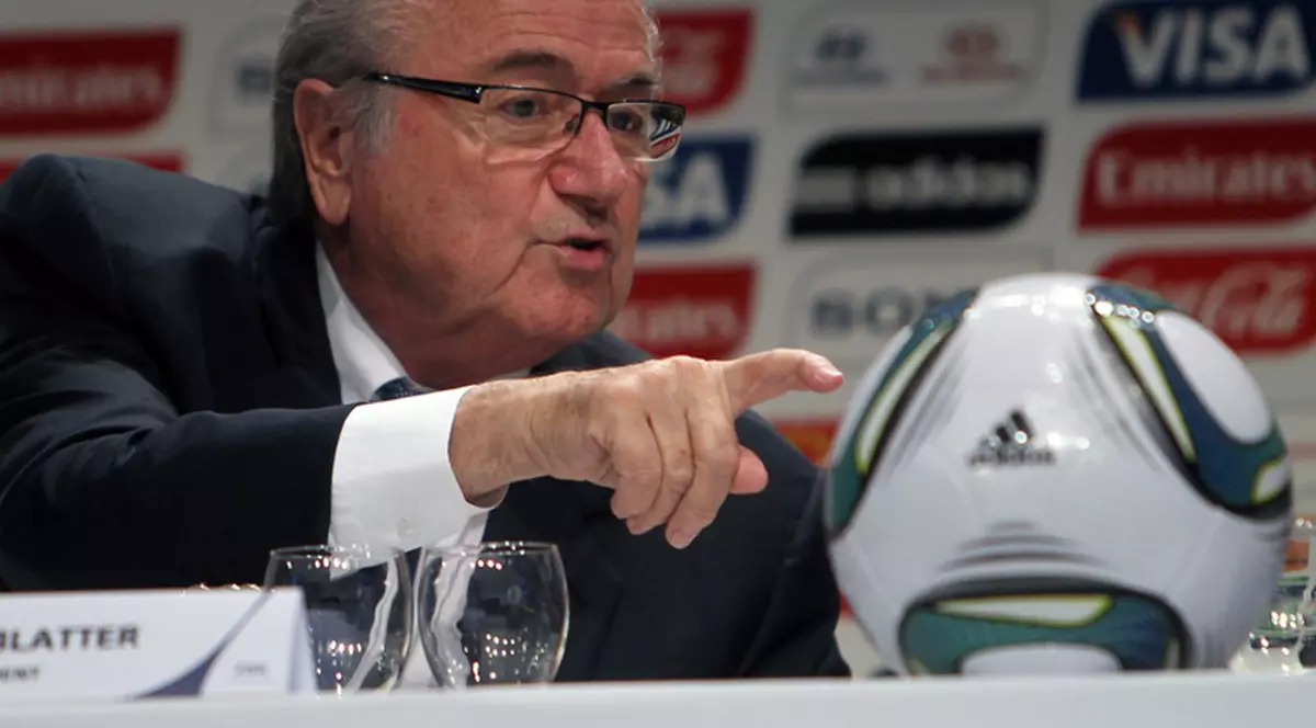 Preşedintele FIFA, Joseph Blatter, la inaugurarea bazei de la Buftea: ”Inima mea bate pentru România!”