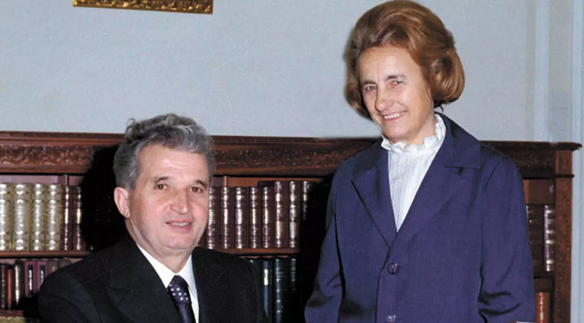 Elena Ceauşescu l-a înşelat pe dictator cu un fizician