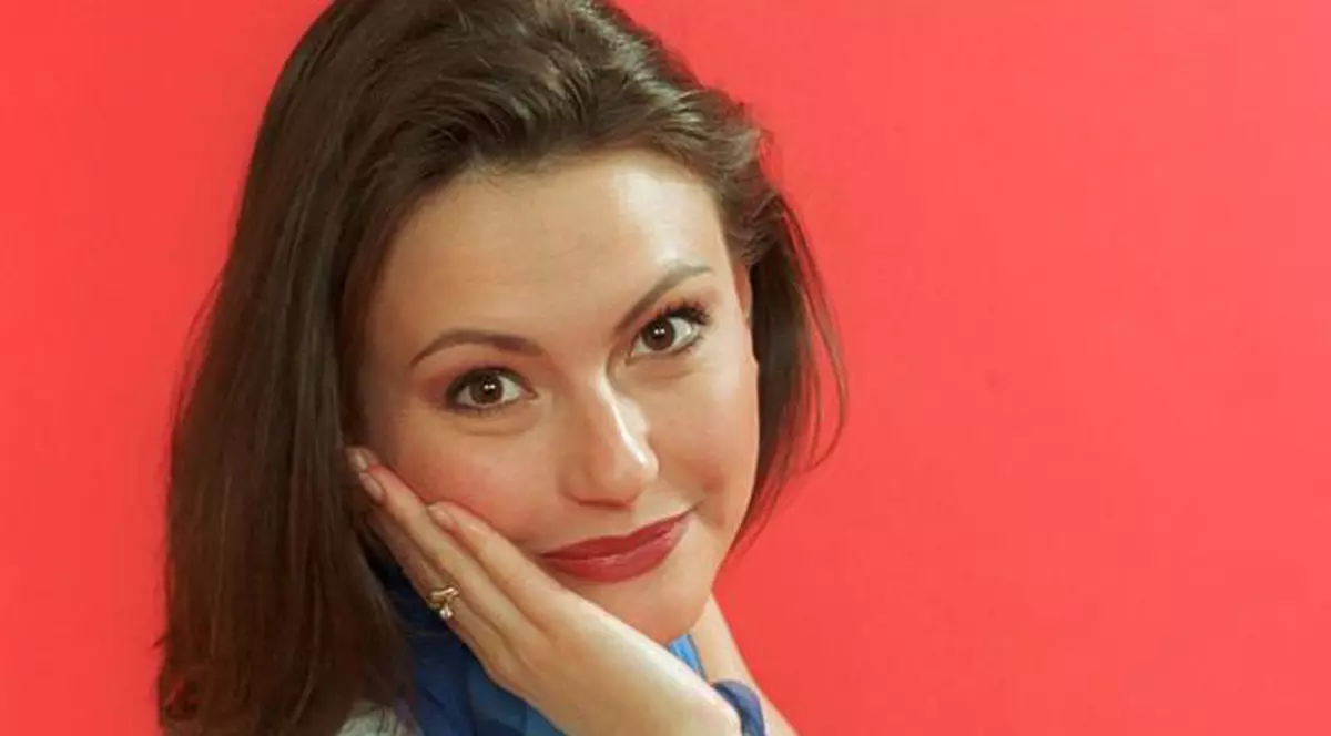 Dana Războiu: "Eu și soțul meu nu avem timp să ne gândim dacă e aprinsă relația noastră"