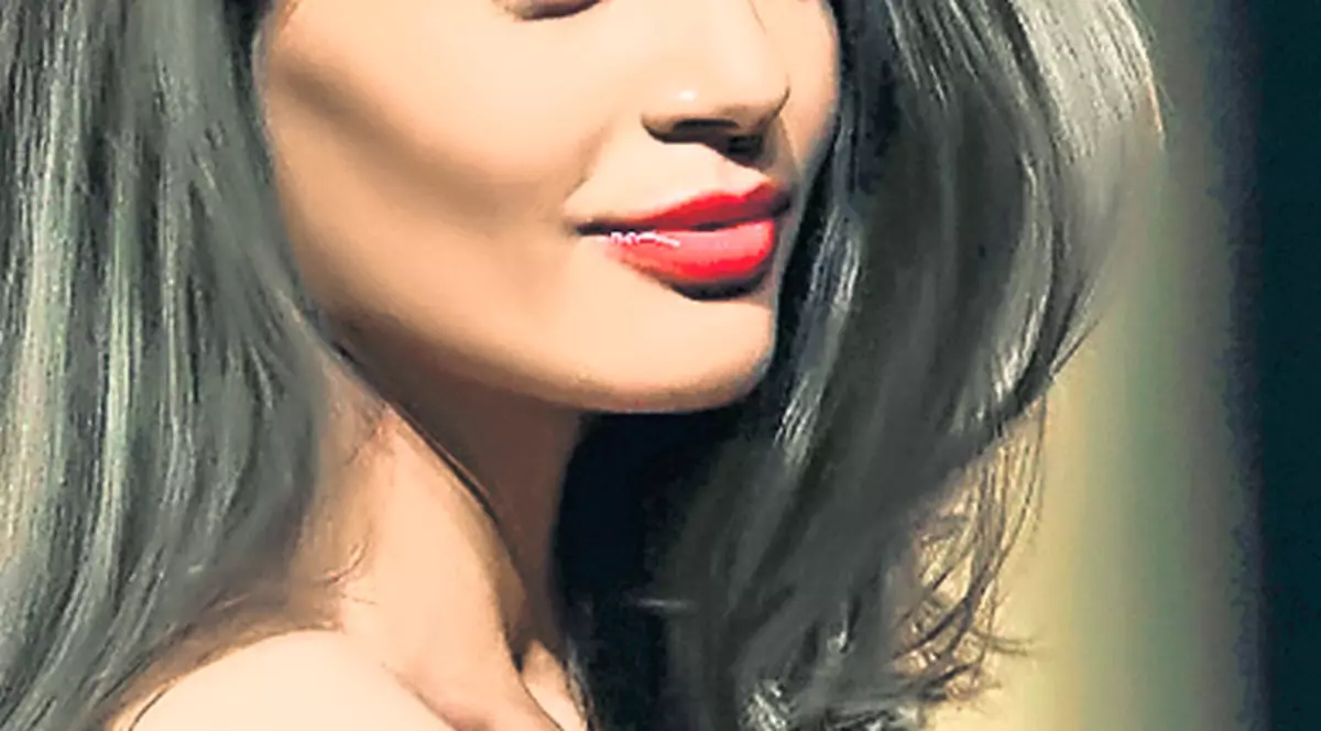 Monica Gabor vrea ca pe băieţelul său să-l cheme Adrian